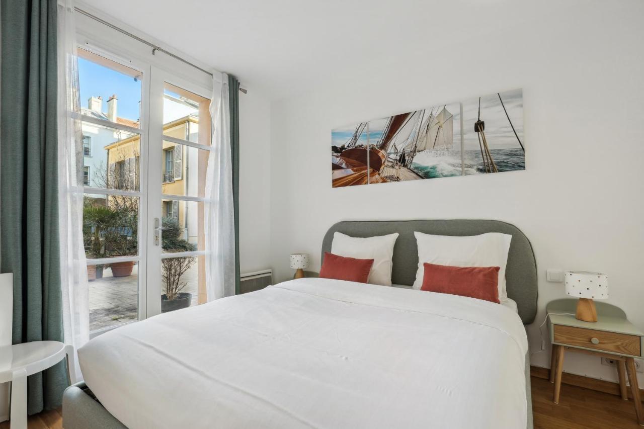 Le Montesquieu Apartment Версал Екстериор снимка